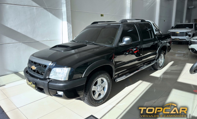 GM - Chevrolet S10 P-Up Tornado 2.8 TDI 4x2/4x4 CD Dies 2011 Diesel-0