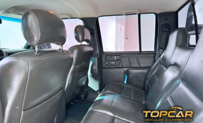 GM - Chevrolet S10 P-Up Tornado 2.8 TDI 4x2/4x4 CD Dies 2011 Diesel-6