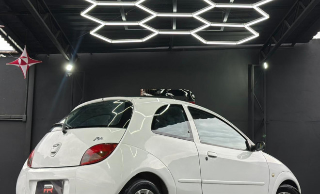 Ford Ka GL Image 1.0i/ 1.0i Zetec Rocam 2001 Gasolina-12