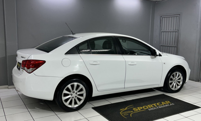 GM - Chevrolet CRUZE LT 1.8 16V FlexPower 4p Aut. 2015 Flex-6