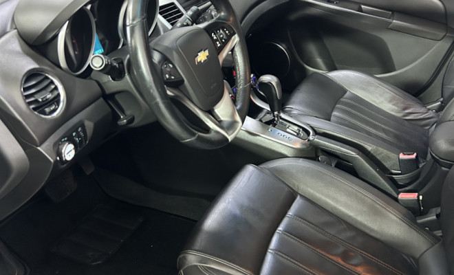 GM - Chevrolet CRUZE LT 1.8 16V FlexPower 4p Aut. 2015 Flex-1