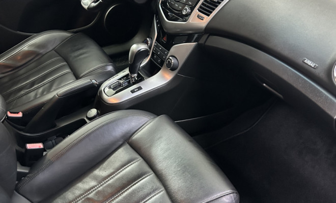 GM - Chevrolet CRUZE LT 1.8 16V FlexPower 4p Aut. 2015 Flex-2