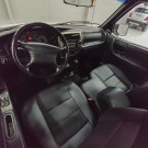 Ford Ranger XLS 2.3 16V 145cv/150cv 4x2 CS 2011 Gasolina-10