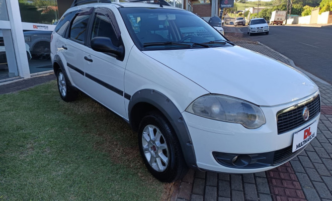 Fiat Palio Weekend Trekking 1.4 Fire Flex 8V 2011 Flex-8