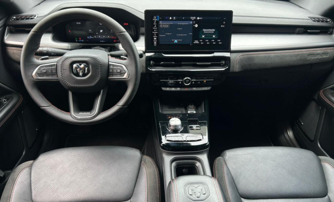 RAM RAMPAGE R/T HURRIC. 4 2.0 TB CD 4X4 Aut. 2024 Gasolina-7