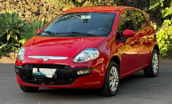 Fiat Punto ATTRACTIVE 1.4 Fire Flex 8V 5p 2013 Flex