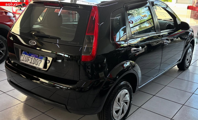 Ford Fiesta SE 1.0 2013-3