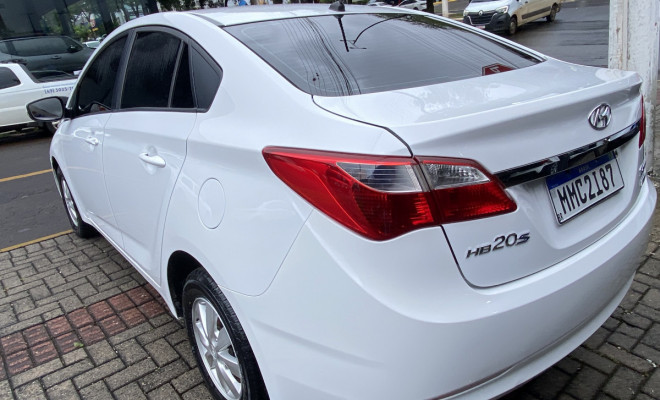 Hyundai HB20S C.Style/C.Plus1.6 Flex 16V Aut. 4p 2015 Flex-3