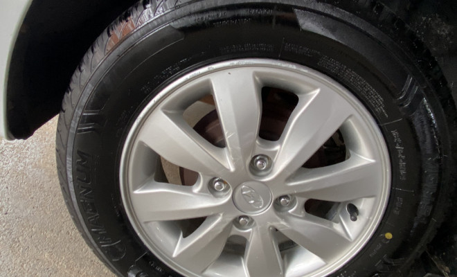 Hyundai HB20S C.Style/C.Plus1.6 Flex 16V Aut. 4p 2015 Flex-6