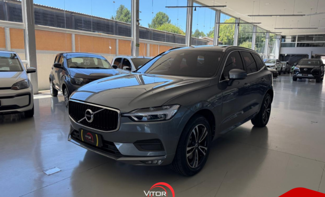 Volvo XC 60 D-5 MOMENTUM 2.0 AWD Diesel 5p 2020 Diesel-11