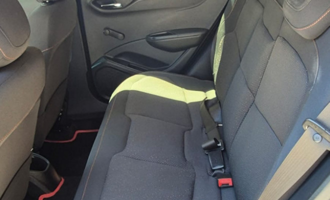 GM - Chevrolet ONIX HATCH LT 1.4 8V FlexPower 5p Mec. 2013 Flex-6