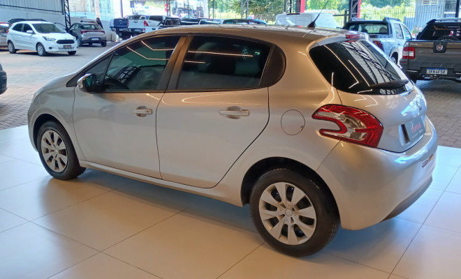 Peugeot 208 Active/Active Pack 1.5 Flex 8V 5p 2014 Flex-4