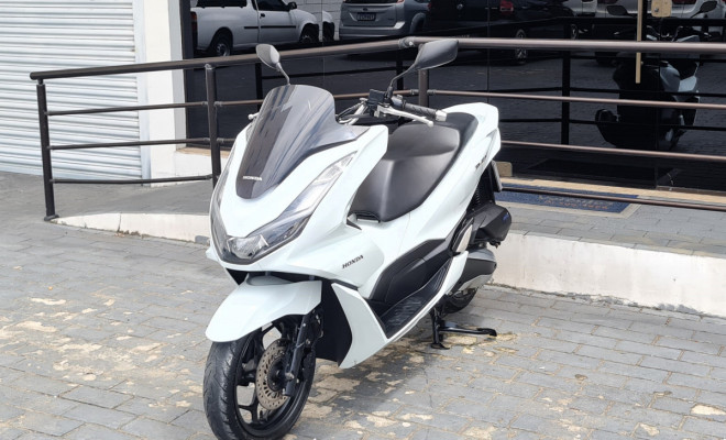 Honda PCX 160 2023 Branca – Impecável!-2