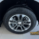 GM - Chevrolet Silverado High Country 5.3 V8 AWD Aut. 2025 Gasolina-8