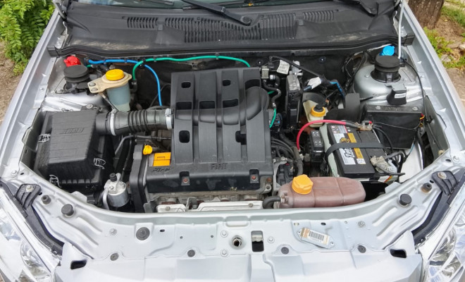 Fiat Strada Trekking 1.8 mpi Flex 8V CE 2009 Flex-5