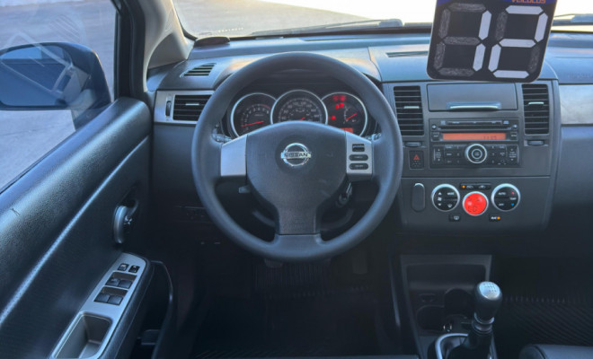 TIIDA SL 1.8 2012 | TETO SOLAR, BANCOS EM COURO E CHAVE DE PRESENÇA!-9