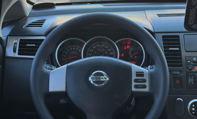 TIIDA SL 1.8 2012 | TETO SOLAR, BANCOS EM COURO E CHAVE DE PRESENÇA!-10