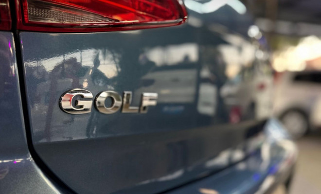 VW - VolksWagen Golf Comfortline 1.4 TSI 140cv Aut. 2015 Gasolina-13