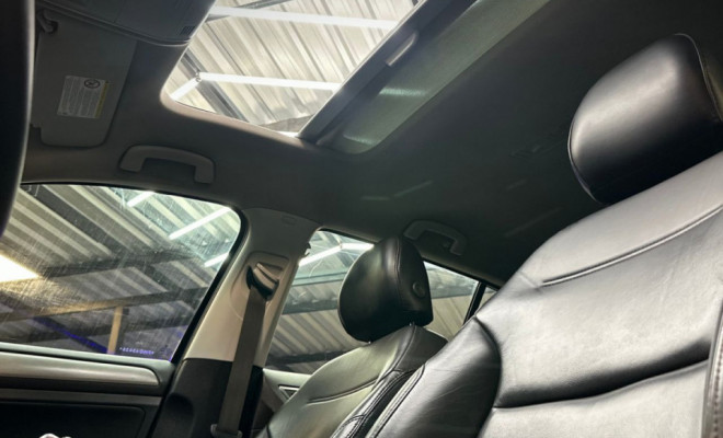 VW - VolksWagen Golf Comfortline 1.4 TSI 140cv Aut. 2015 Gasolina-7