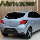 GM - Chevrolet ONIX HATCH LTZ 1.4 8V FlexPower 5p Mec. 2019 Flex-4