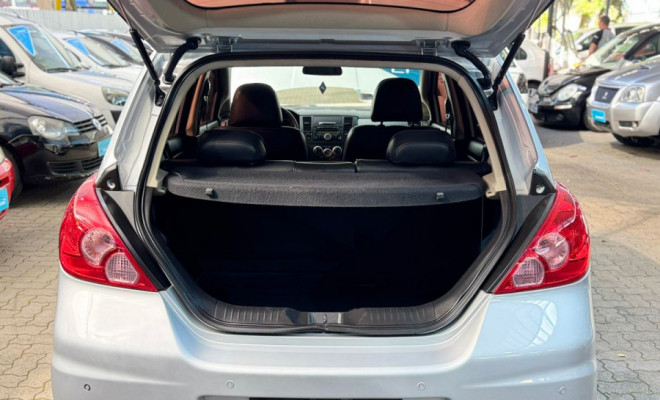 Nissan TIIDA SL 1.8/1.8 Flex 16V Aut. 2013 Flex-12