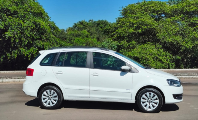 VW - VolksWagen SPACEFOX  TREND I MOTION 1.6 T. Flex 8V 2013 Flex-2