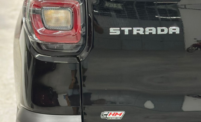 Fiat Strada Freedom 1.3 Flex 8V CD 2023 Flex-15