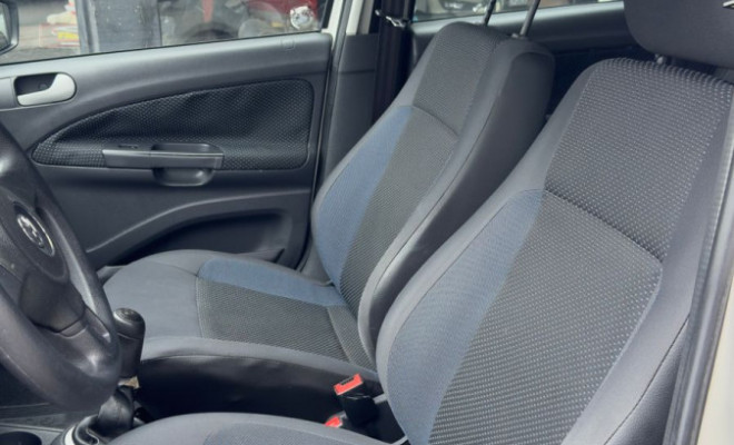 VW - VolksWagen Gol (novo) 1.0 Mi Total Flex 8V 4p 2015 Flex-3