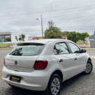 VW - VolksWagen Gol (novo) 1.0 Mi Total Flex 8V 4p 2015 Flex-0