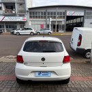 VW - VolksWagen Gol (novo) 1.0 Mi Total Flex 8V 4p 2013 Flex-4