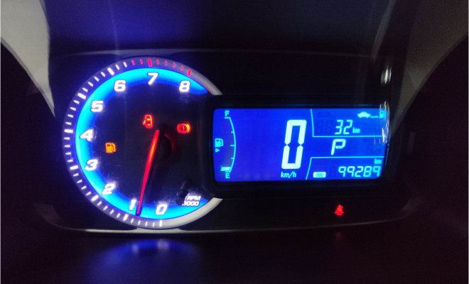 GM - Chevrolet TRACKER LTZ 1.8 16V Flex 4x2 Aut. 2015 Flex-13