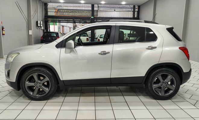 GM - Chevrolet TRACKER LTZ 1.8 16V Flex 4x2 Aut. 2015 Flex-2