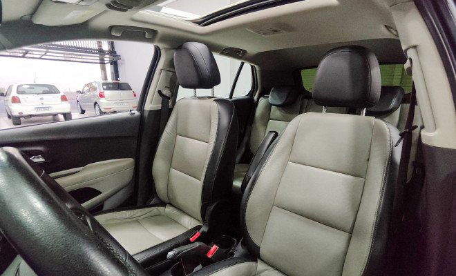 GM - Chevrolet TRACKER LTZ 1.8 16V Flex 4x2 Aut. 2015 Flex-8