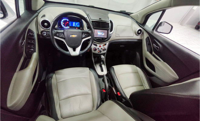 GM - Chevrolet TRACKER LTZ 1.8 16V Flex 4x2 Aut. 2015 Flex-10