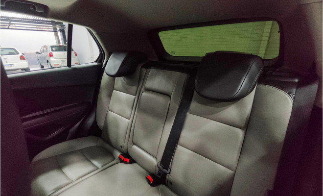 GM - Chevrolet TRACKER LTZ 1.8 16V Flex 4x2 Aut. 2015 Flex-9