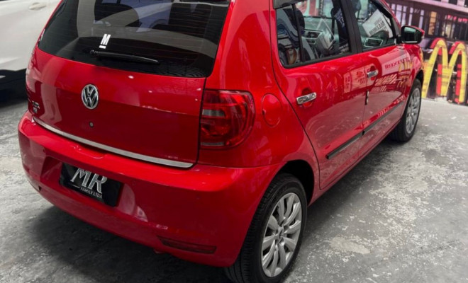 VW - VolksWagen Fox 1.0 Mi Total Flex 8V 5p 2014 Flex-10