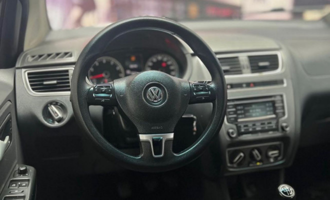 VW - VolksWagen Fox 1.0 Mi Total Flex 8V 5p 2014 Flex-1