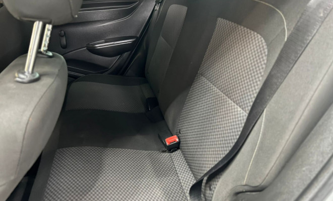 ( REPASSE) GM - Chevrolet ONIX SEDAN Plus LT 1.0 12V Flex 4p Mec. 2020 Flex-9