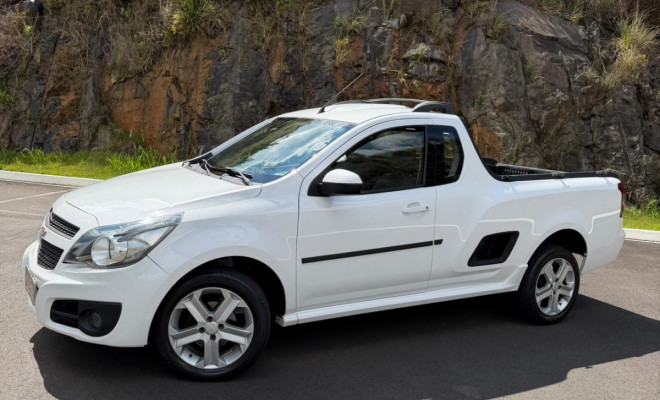 GM - Chevrolet MONTANA Sport 1.4 ECONOFLEX 8V 2p 2016 Flex-9