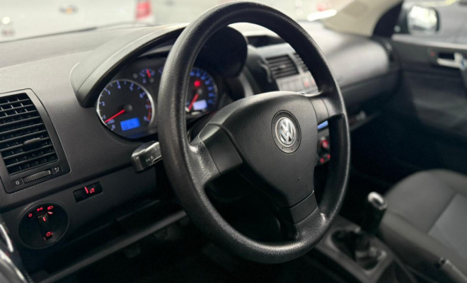 VW - VolksWagen Polo BLUEMOTION 1.6 Total Flex 8V 5p 2009 Flex-9