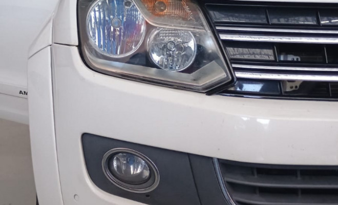 VW - VolksWagen AMAROK High.CD 2.0 16V TDI 4x4 Dies. Aut 2015 Diesel-5