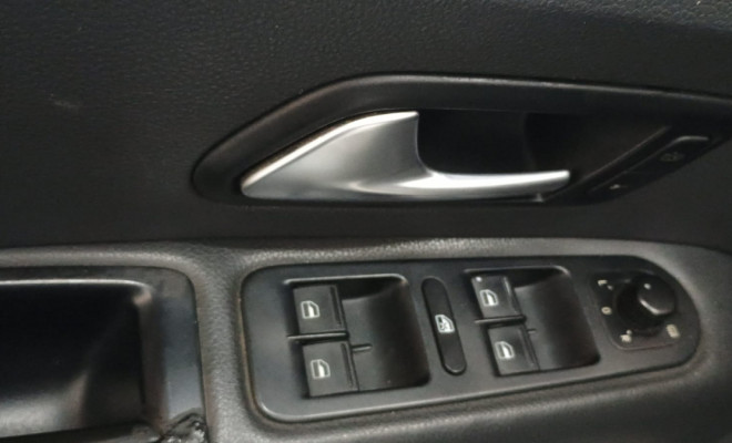 VW - VolksWagen AMAROK High.CD 2.0 16V TDI 4x4 Dies. Aut 2015 Diesel-17