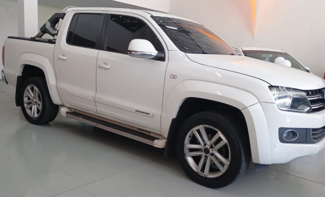 VW - VolksWagen AMAROK High.CD 2.0 16V TDI 4x4 Dies. Aut 2015 Diesel