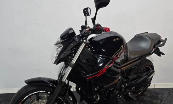 YAMAHA XJ6 N/ABS 2015 Gasolina-5
