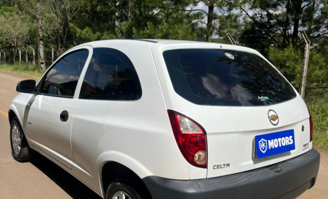 GM - Chevrolet Celta Life/ LS 1.0 MPFI 8V FlexPower 3p 2011 Flex-4