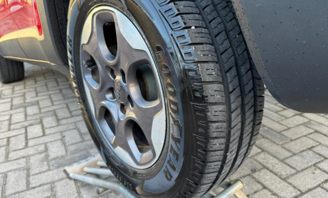 Jeep Renegade Sport 2.0 4x4 TB Diesel Aut. 2016 Diesel-8