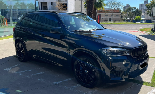 BMW X5 M 4.4 4x4 V8 32V Bi-Turbo Aut. 2018 Gasolina-0