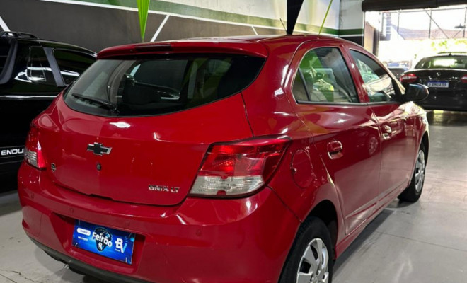 GM - Chevrolet ONIX HATCH LT 1.0 8V FlexPower 5p Mec. 2014 Flex-2