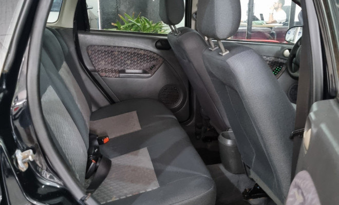 Ford Fiesta Supercharger 1.0 8V 95cv 5p 2003 Gasolina-8