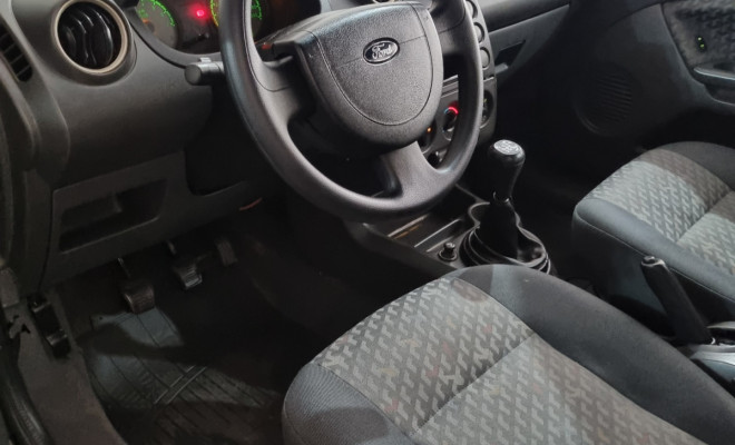 Ford Fiesta Supercharger 1.0 8V 95cv 5p 2003 Gasolina-5